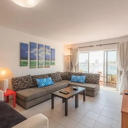 Beautiful 1 Bedroom With Stunning View بورتيماو